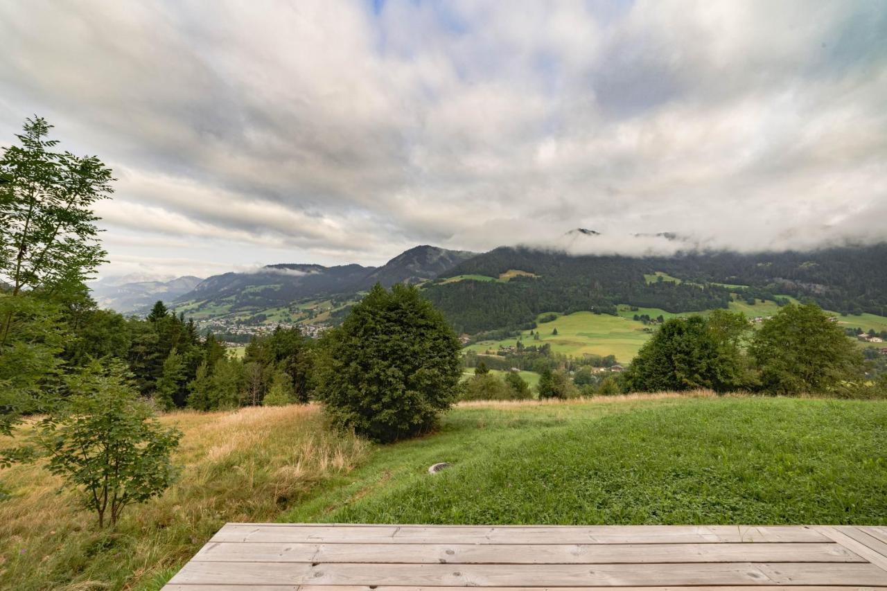 Luxury Chalet, Sleeps 8 With Mountain Views And Jacuzzi * Megève